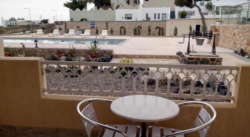 Fira Blue Horizon Hotel ภายนอก รูปภาพ