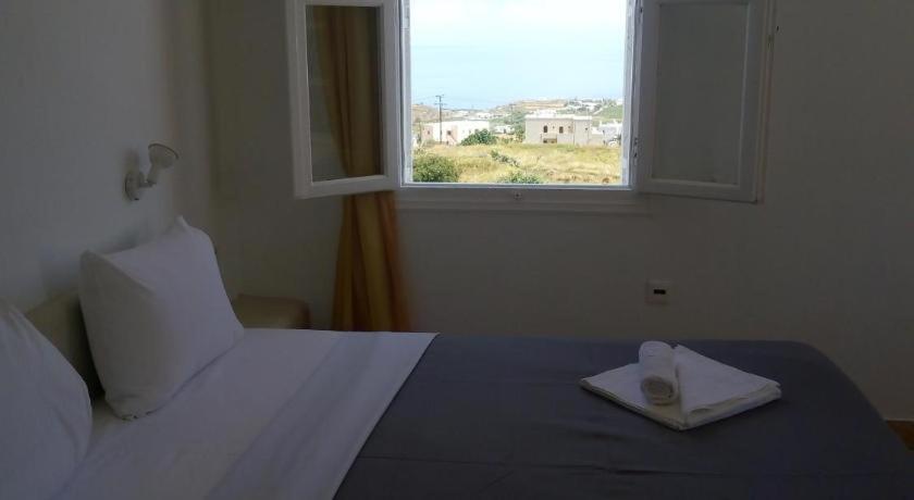 Fira Blue Horizon Hotel ภายนอก รูปภาพ
